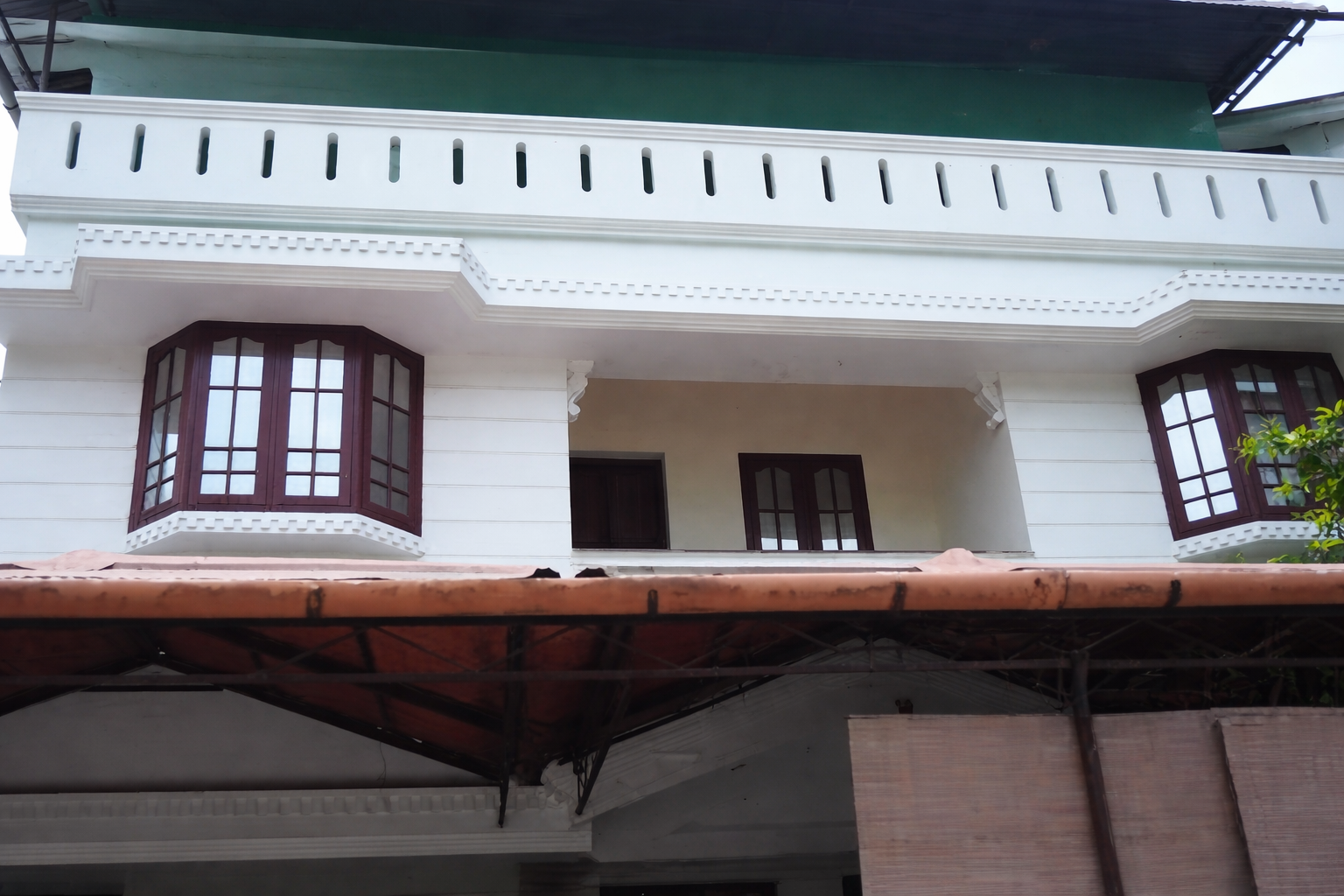 3 BHK House for Sale in Edappally Kochi near Lulu Mall & Amrita Hospital