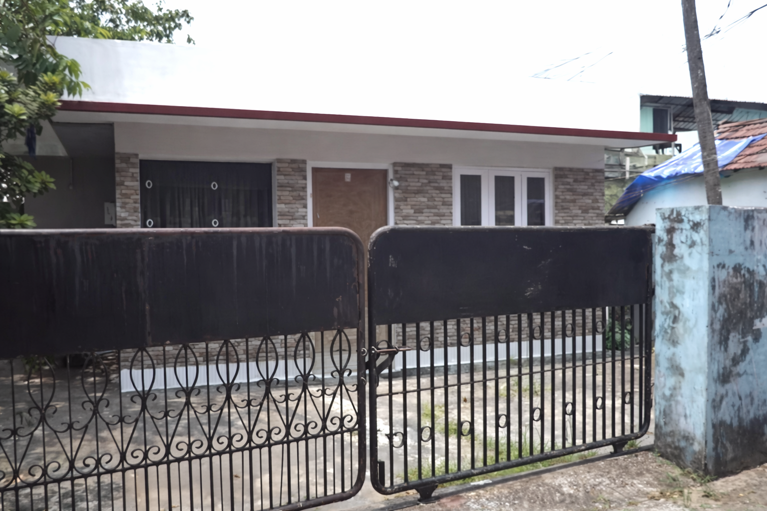 2 Budget house for sale in Ernakulam | Kaloor